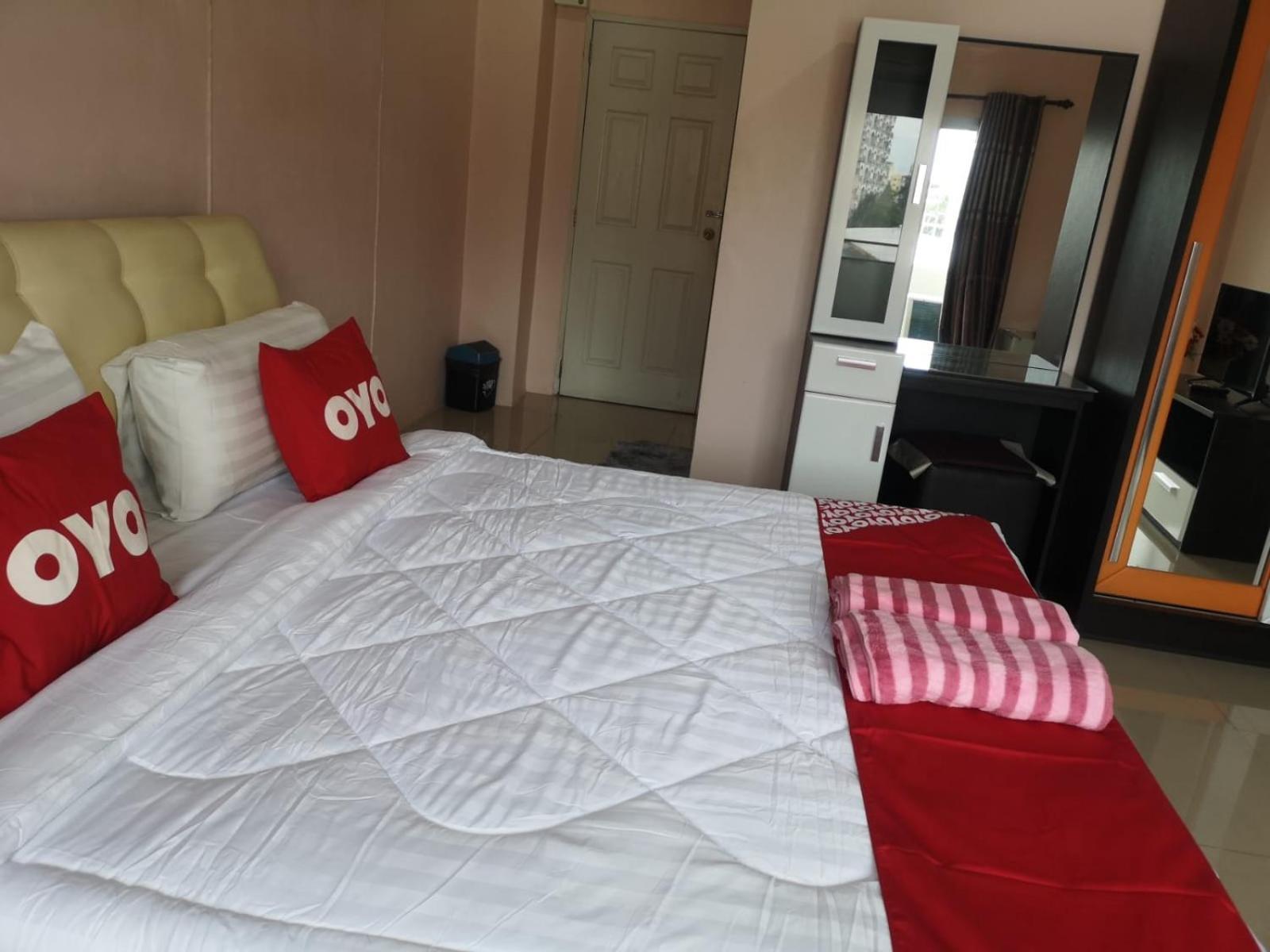Kjs Pattaya Hotel Eksteriør billede